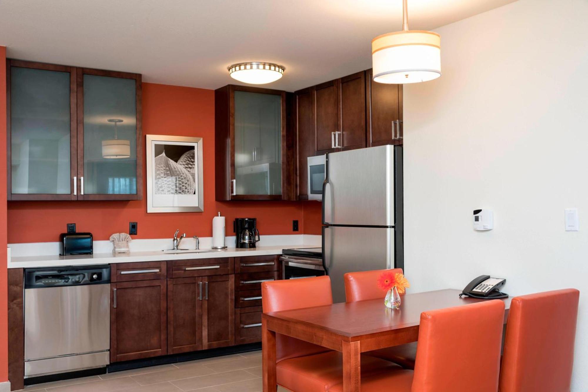 Residence Inn By Marriott Austin - University Area Bagian luar foto
