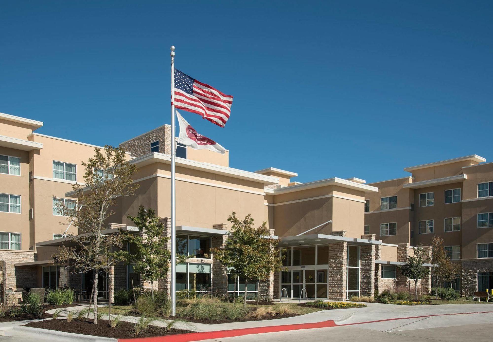 Residence Inn By Marriott Austin - University Area Bagian luar foto